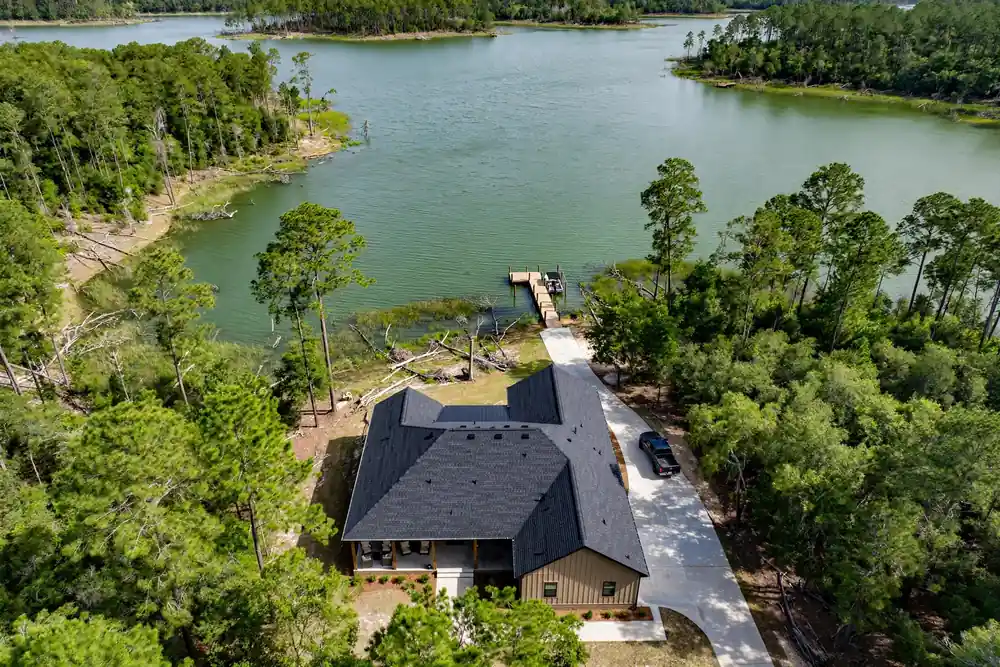 Casa con techo nuevo en Livingston, TX - Roof Replacement Pros, Huntsville, TX